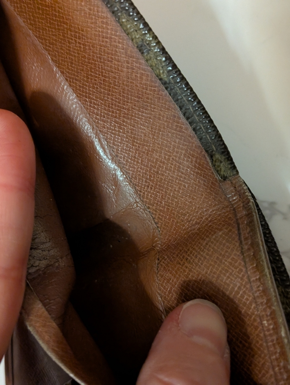 Authenticated Louis Vuitton Monogram Compact Envelope Wallet - Brown - Picture 12 of 16